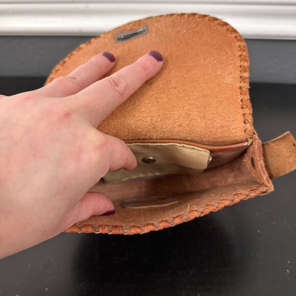 Vtg 70s Mini Tooled Leather Cross Body Bag Purse Hippie Boho Brown Turnlock - Picture 7 of 7